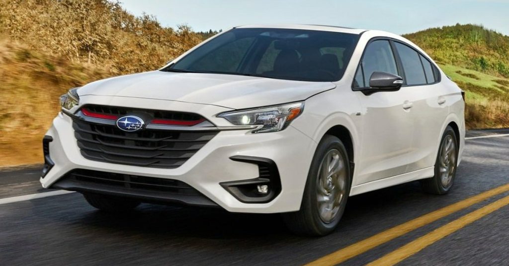 美版Subaru Legacy Sport 内装华丽