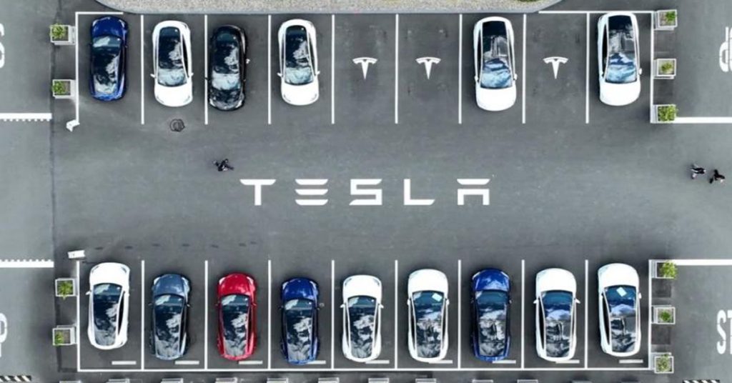比美国地铁票便宜 Tesla自动驾驶德士要上路