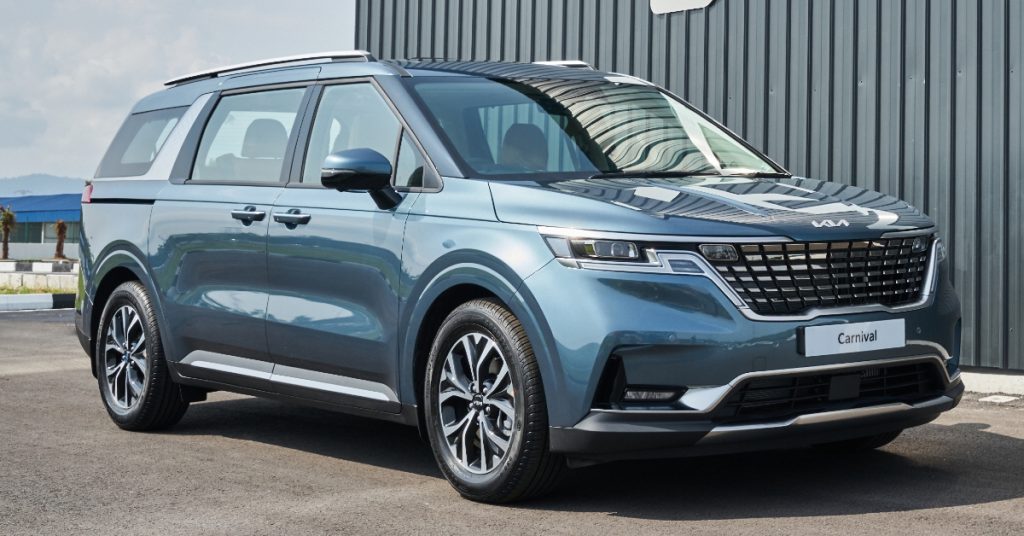 CKD Kia Carnival抢鲜出闸