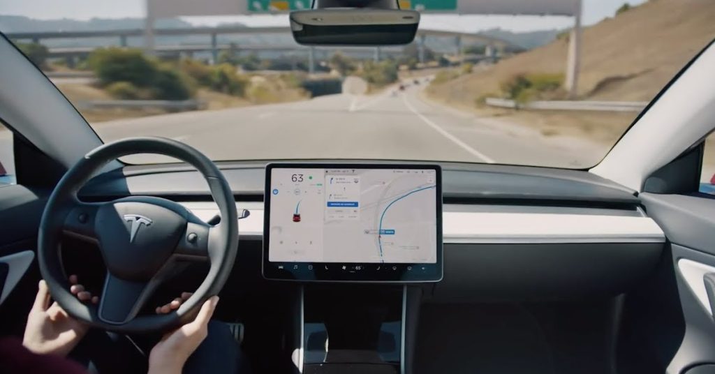 Tesla自驾系统最危险?!