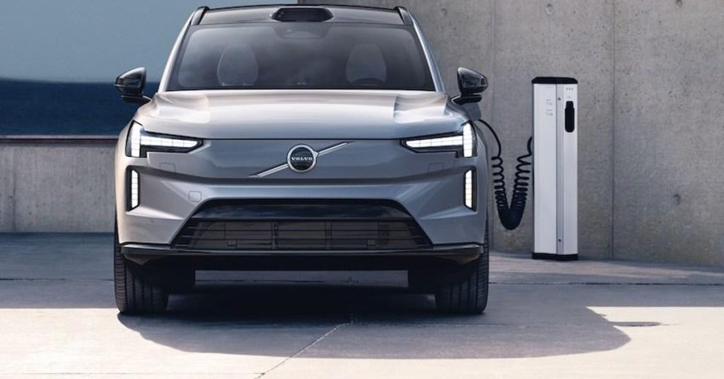Volvo 电动车与燃油车同价格